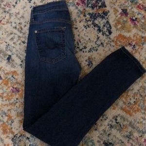 7s for all mankind "roxanne"